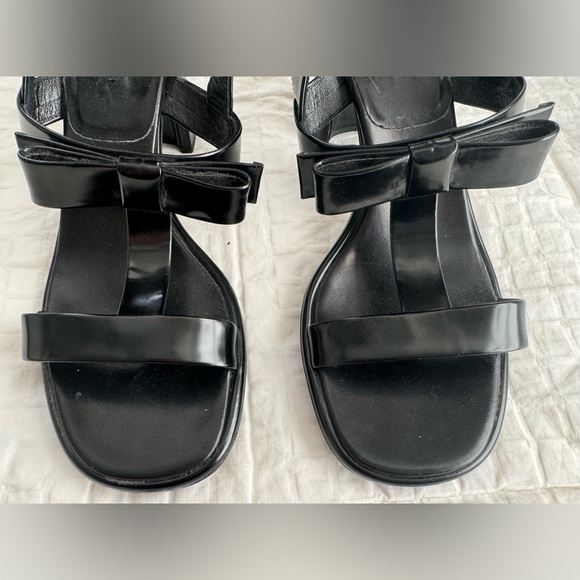 PRADA Black Patent Leather T-Strap Sandals with Bow Detail Block Heel Size 40 - Picture 5 of 15